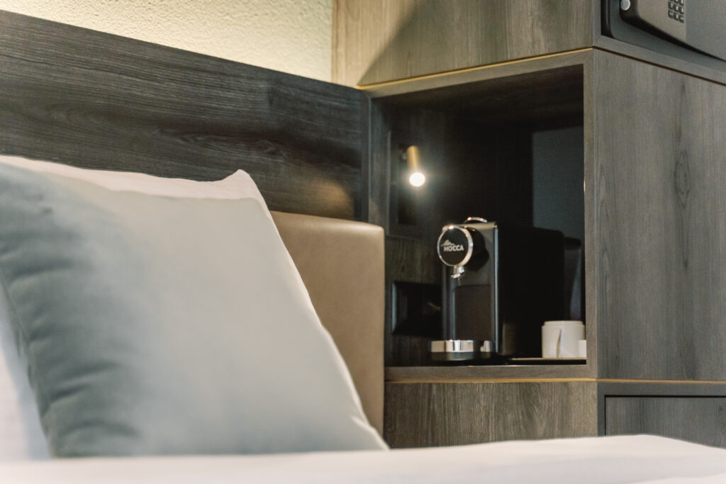 Doppelzimmer Hotel Waldstätterhof Luzern mit Kaffeemaschine